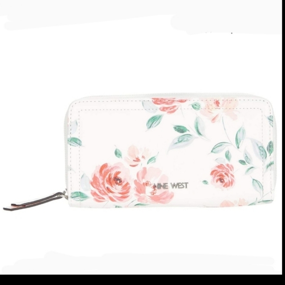 WALLET SOLD Nine West Floral Crossbody + Wallet - Picture 10 of 13